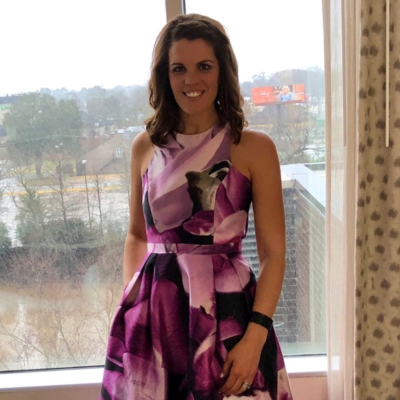 Meet your Posher, Kate - Picture 1 of 1